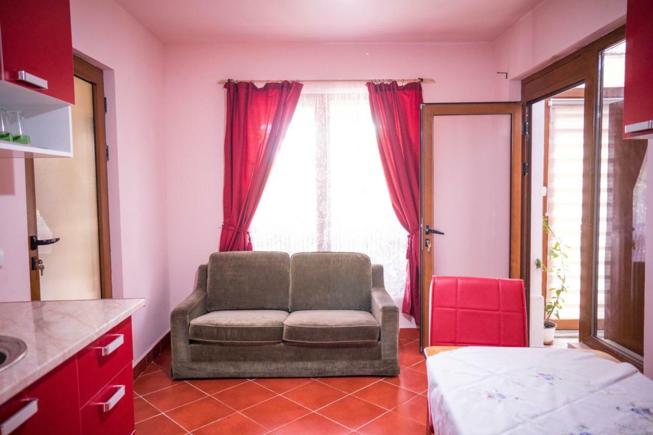 Mill House Villa Cluj-Napoca Luaran gambar
