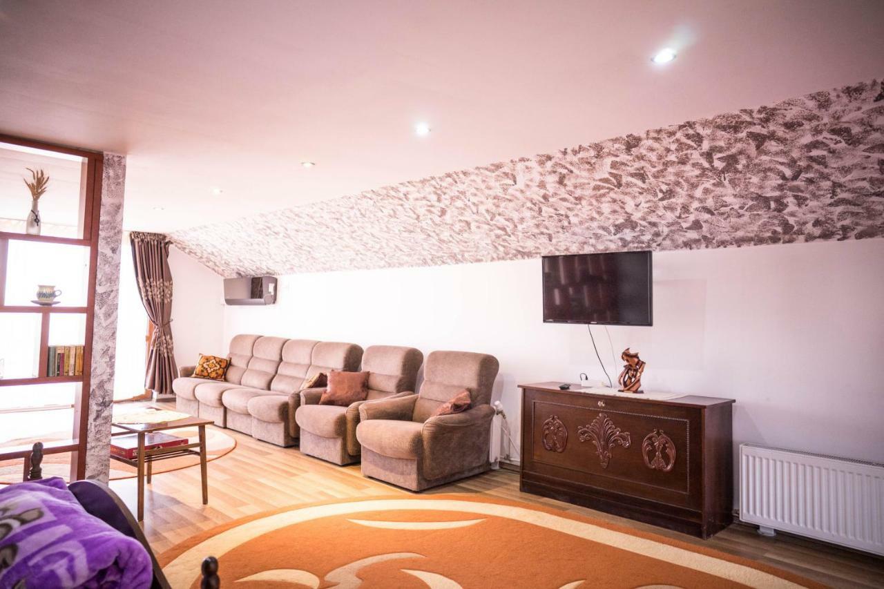 Mill House Villa Cluj-Napoca Luaran gambar